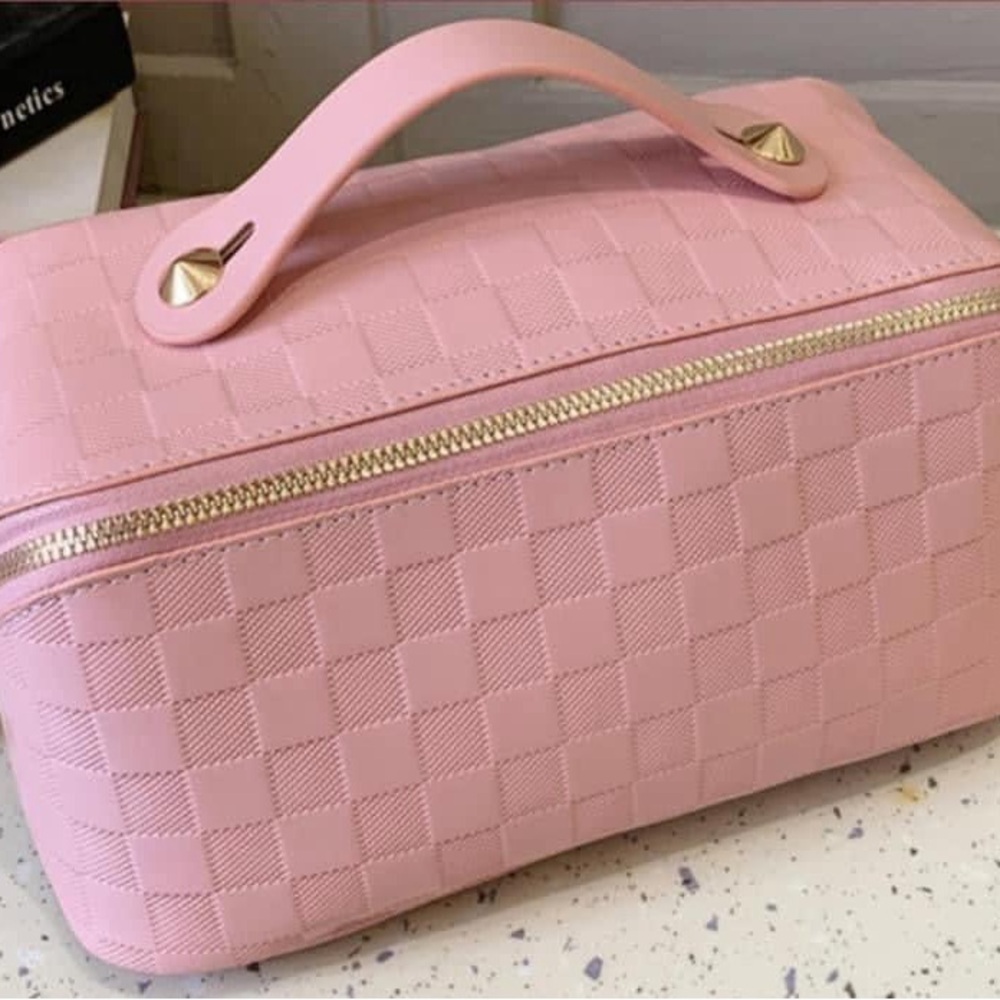 Cosmetic Train Case - Picture 1 of 1